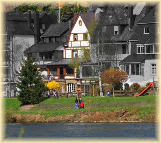 Das Ferienhaus im Herbst